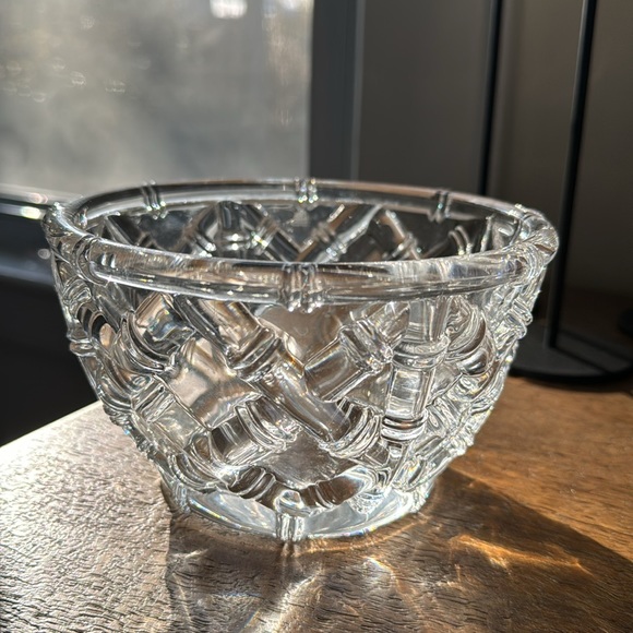 Tiffany & co crystal woven bamboo bowl - Picture 3 of 3